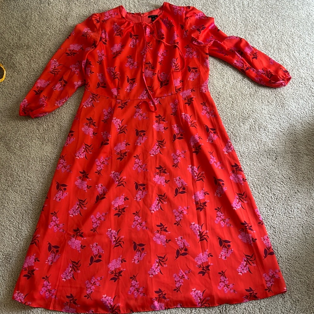 Ann Taylor midi dress
